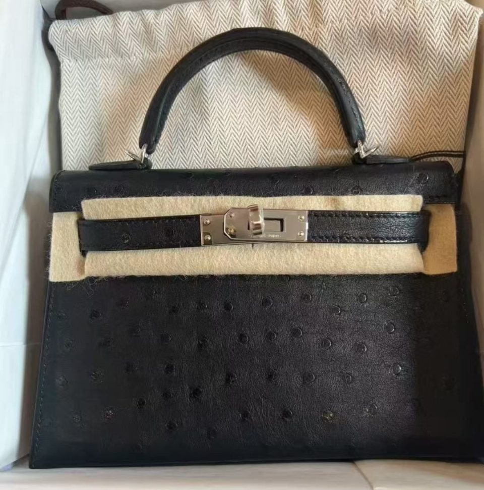 Kelly 20 Mini Black Ostrich Palladium