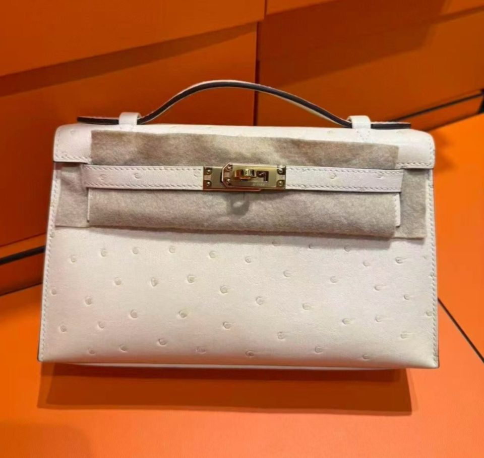 Kelly Pochette Nata Ostrich Gold