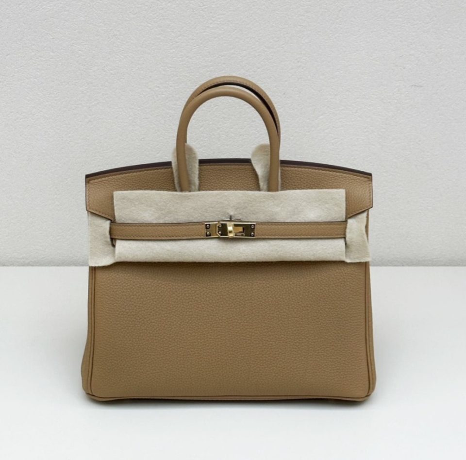 Birkin 25 Biscuit Togo Gold