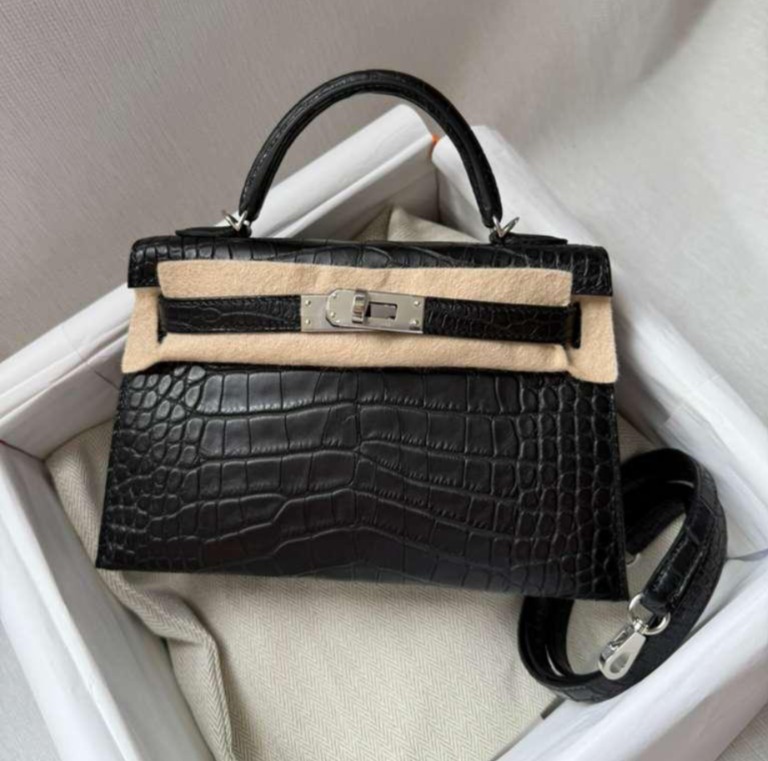 Kelly 20 Mini Black Alligator Palladium