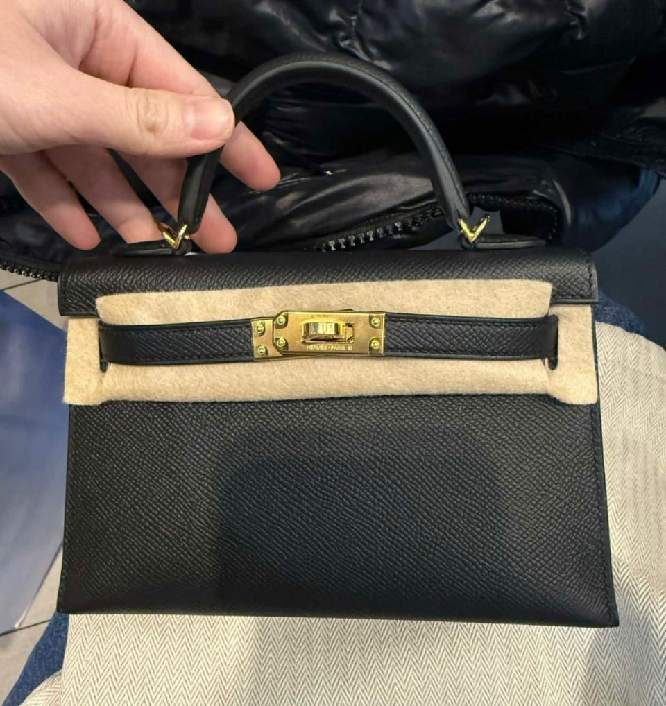 Kelly 20 Mini Black Epsom Gold