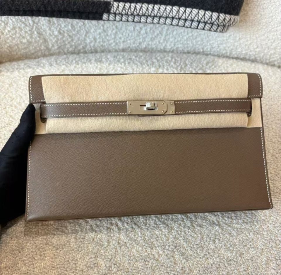 Kelly Elan Etoupe Palladium