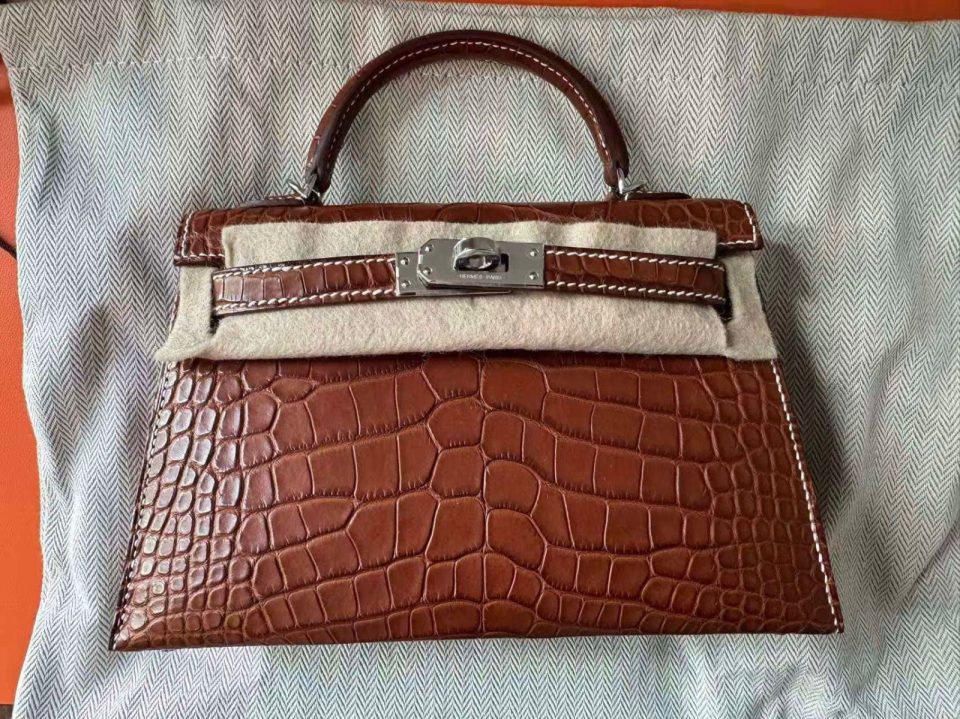 Kelly 20 Mini Fauve Alligator Palladium