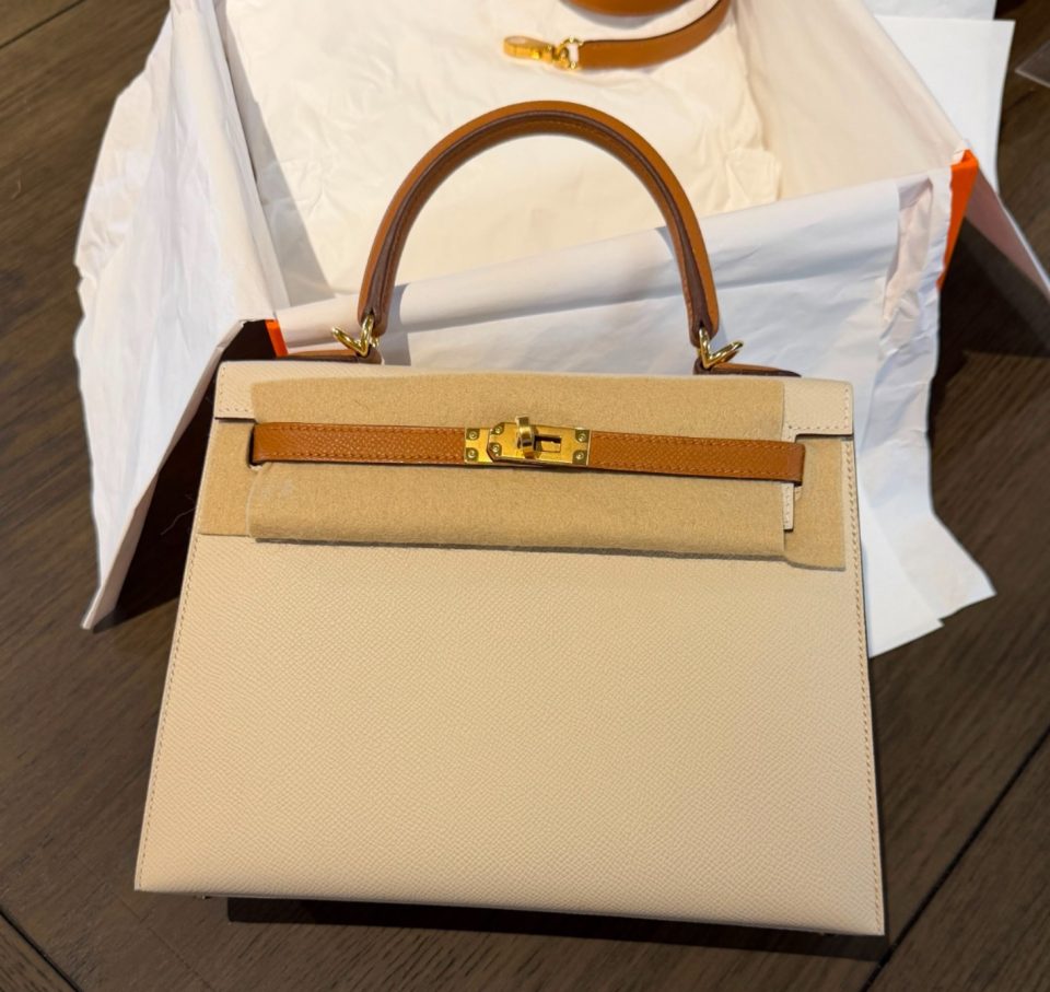 Kelly 25 Craie Gold Epsom Gold
