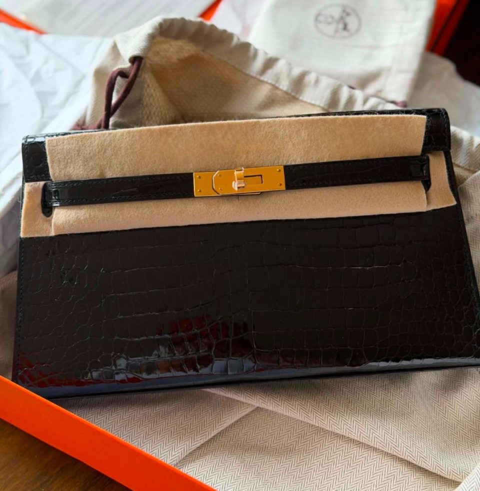 Kelly Elan Black Porosus Crocodile Gold