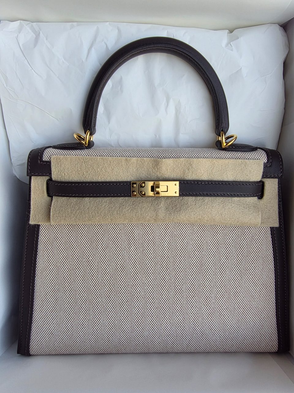 Kelly 25 Toile Bai-Brun Swift Gold